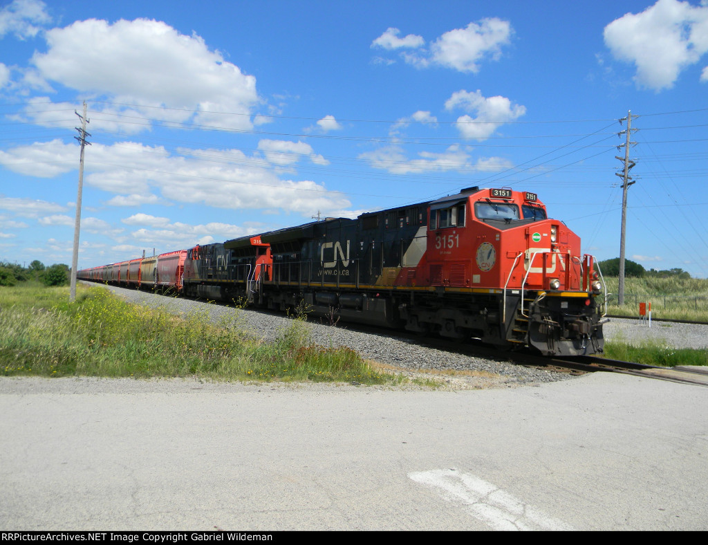 CN 3151 & CN 3157